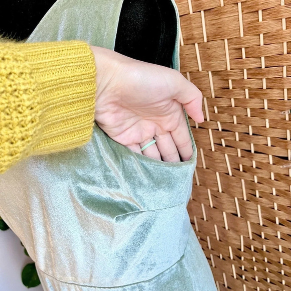 NWT Baltic Born Tatiana Velvet One Shoulder Maxi Dress - Picture 4 of 16